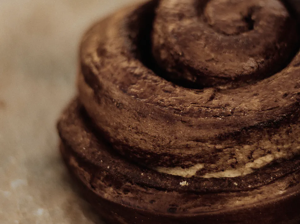 Cinnamon Scroll, photograph 1 of 3